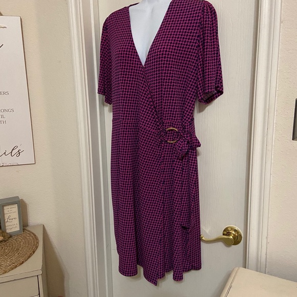 Michael Kors wrap dress deep fushsia Sz L - Picture 3 of 7